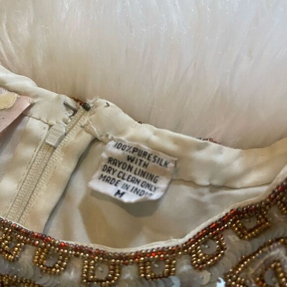 Laurence Kazar Ivory Silk Beaded dress with gold and red beaded trims SZM - Picture 11 of 11